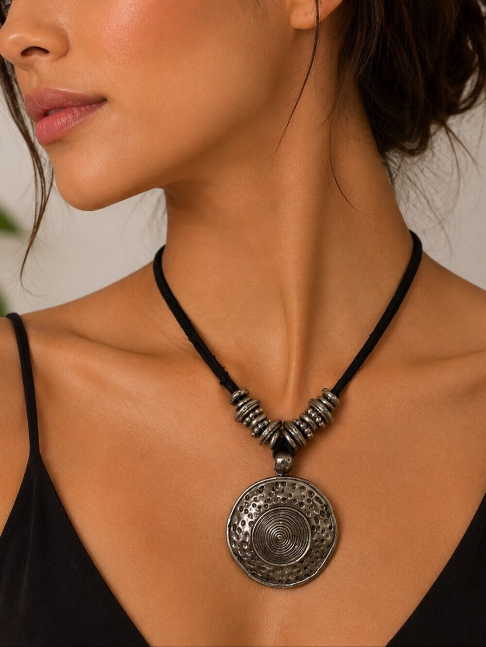 Unisex Spiral Armor Shield Pendant Metal Beaded Rope Baddie Necklace